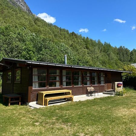 Vollsnes Feriehus Villa Hjelle Bagian luar foto