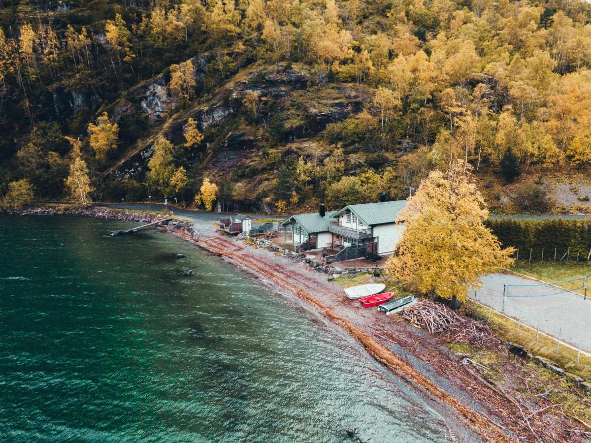 Vollsnes Feriehus Villa Hjelle Bagian luar foto